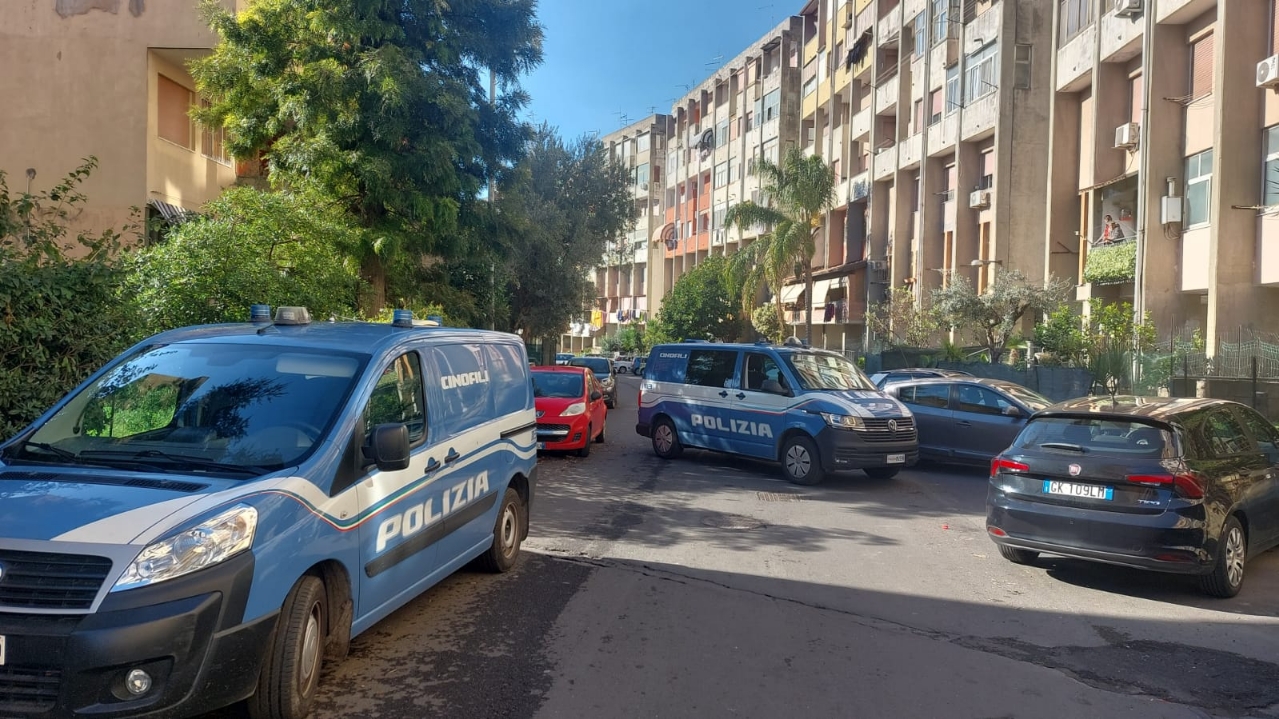 Operazione antidroga nel quartiere Nesima a Catania