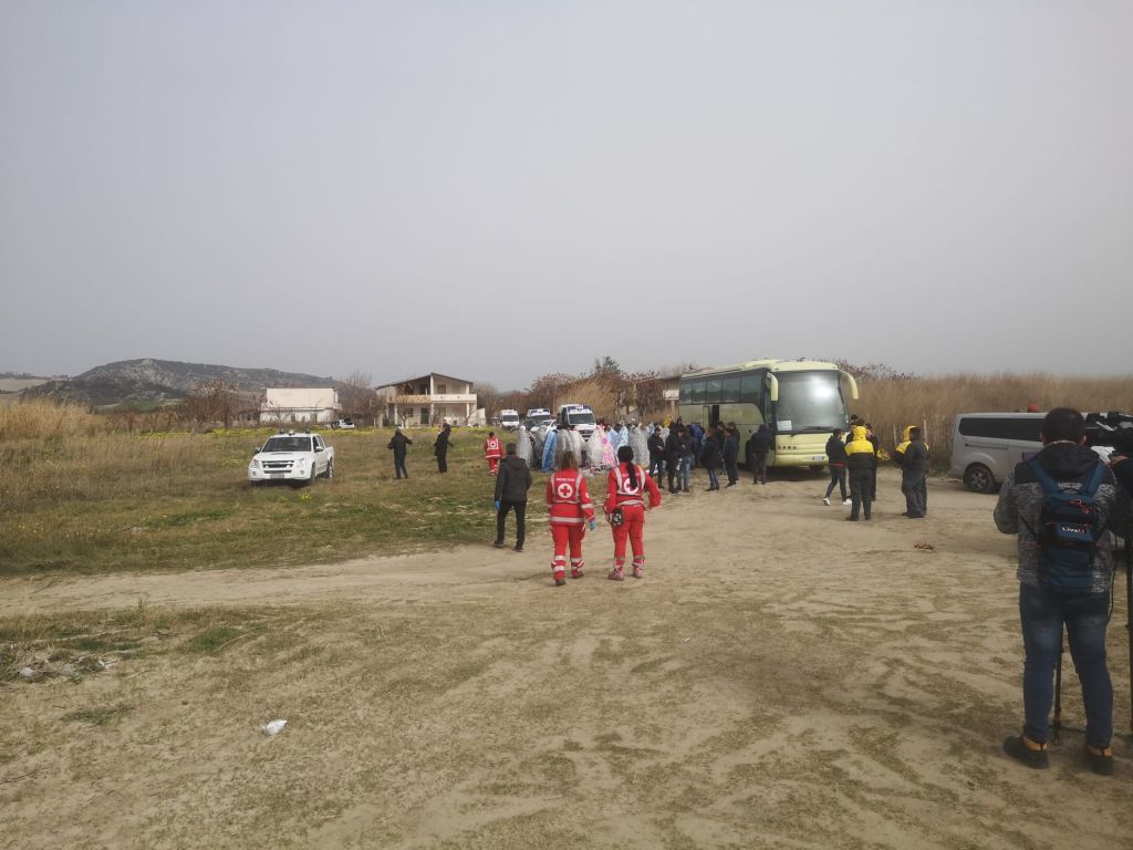 Tragedia Crotone, sale il numero delle vittime: si arriverà a 100