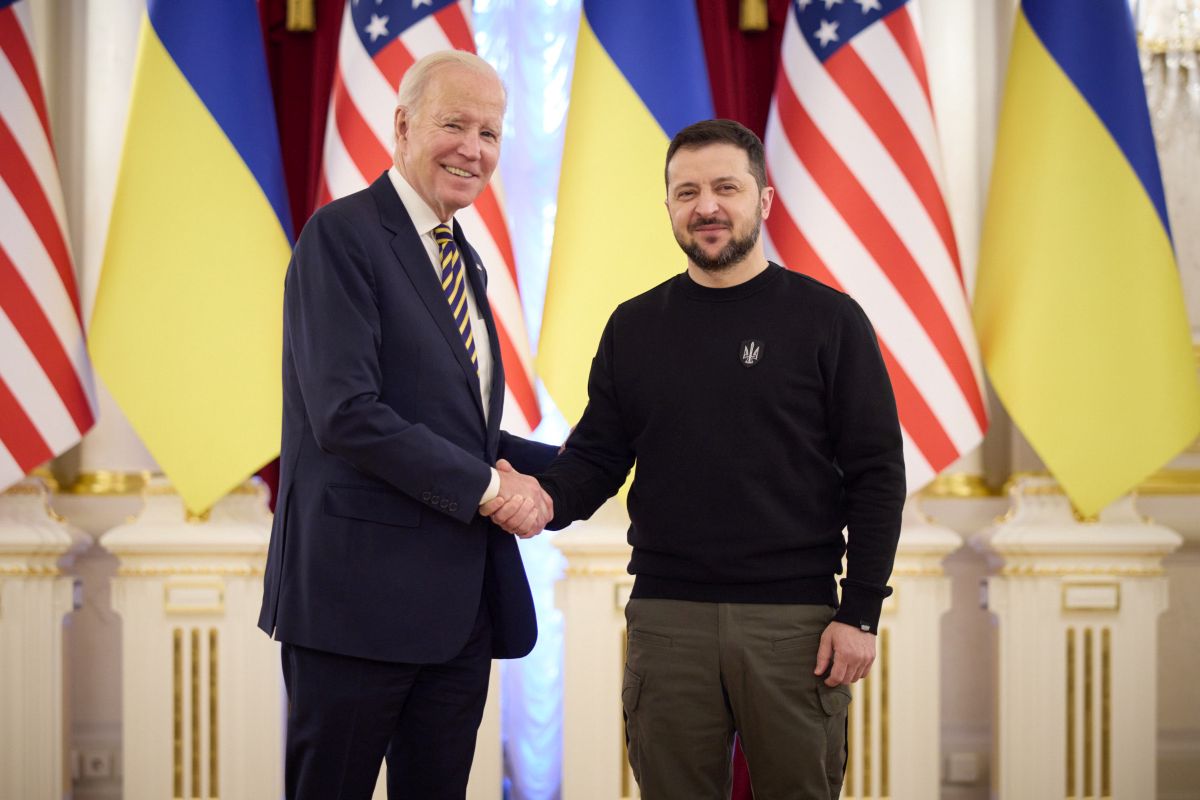 Biden a Kiev incontra Zelensky “Il nostro sostegno continua”