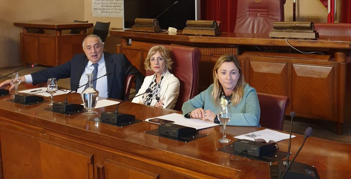 Palermo dichiara guerra alla droga in 4 quartieri, il Comune stanzia 1 milione