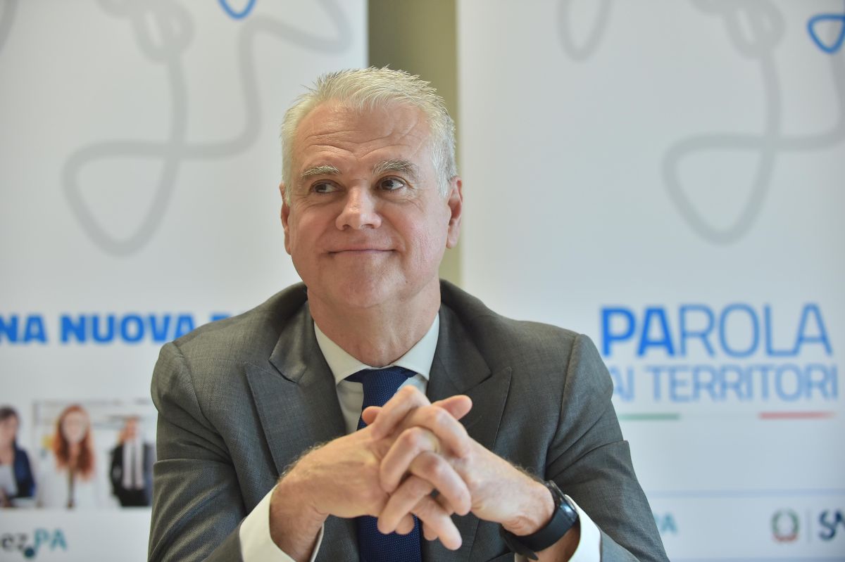 P.A., Zangrillo “150mila assunzioni all’anno fino al 2026”