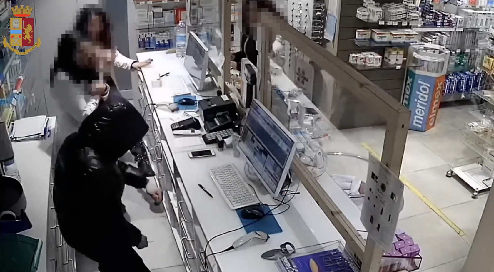 Rapinatore arrestato, a segno due colpi all’ufficio postale e in farmacia
