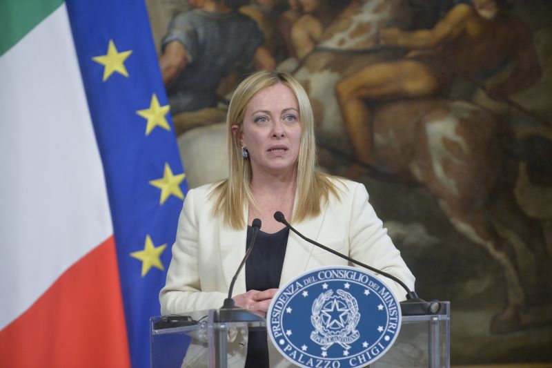 Vino, Meloni “Un dovere sostenere questo settore”