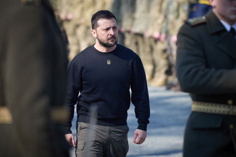 Ucraina, Zelensky “Il mondo reagisca su decapitazione soldati”