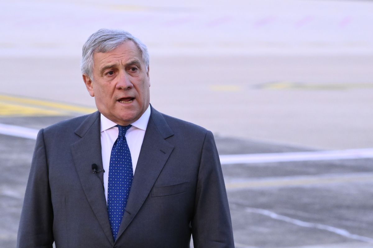 Tajani “Insegniamo ai nostri figli a difendere la libertà”