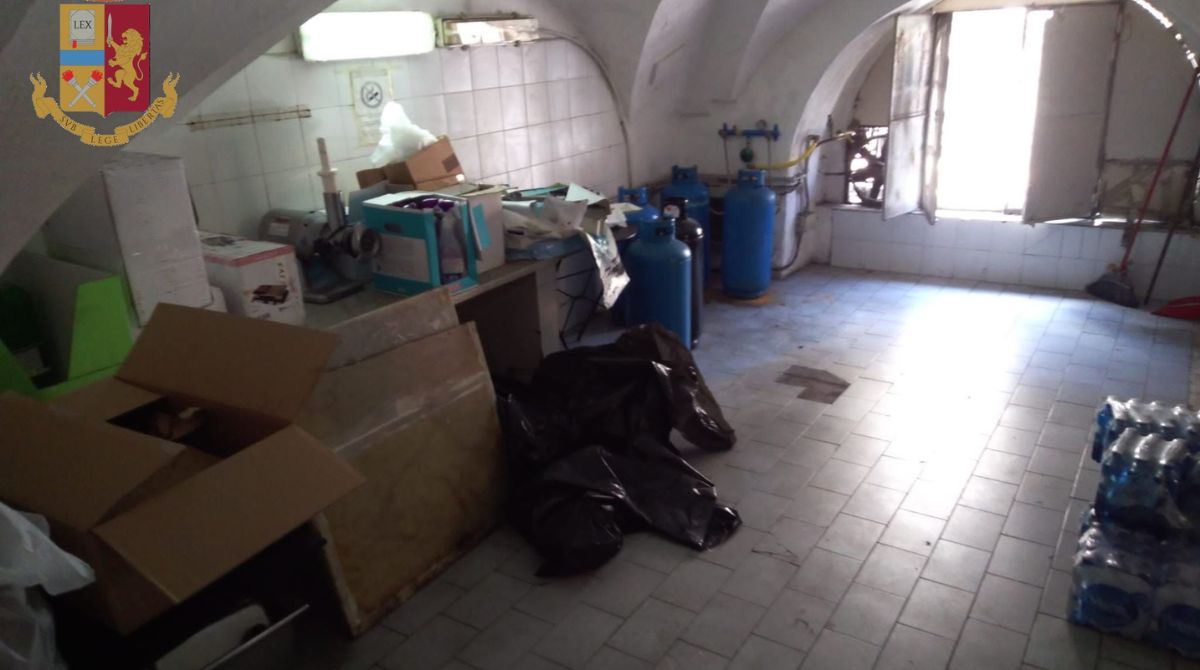 Chiuso un ristorante a Catania, carenze igienico sanitarie