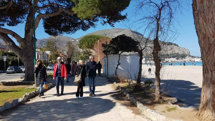 Mondello, emanata ordinanza di pedonalizzazione e istituzione ZTL