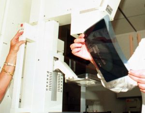 PALERMO (ITALPRESS) – Predire l’aggressività di un tumore e stimare il vantaggio di aggiungere la...