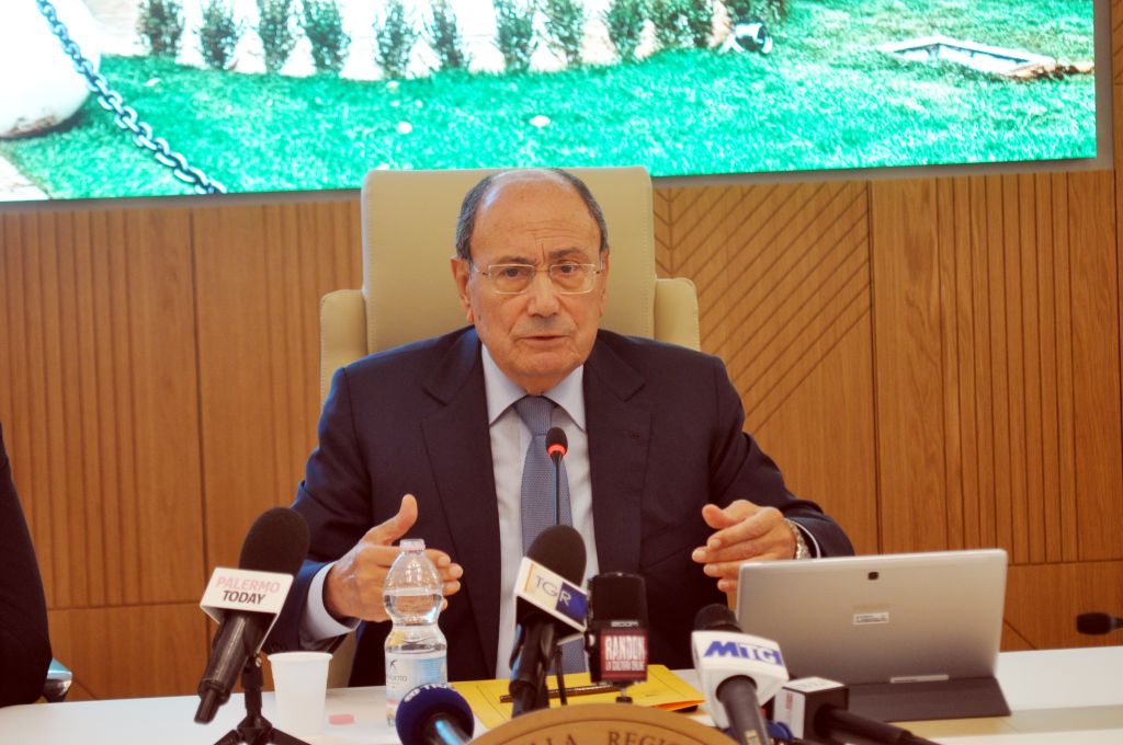 Caro voli, Schifani: “Denunciato speculazione già a dicembre. Mi auguro risposte”