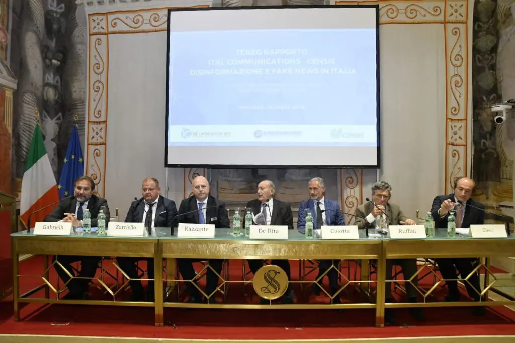 Rapporto Ital Communications-Censis,  fake news difficili da scoprire