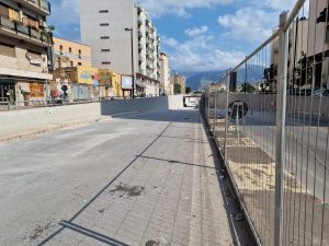 “Sono stati conclusi i lavori sulla carreggiata lato mare del sottopasso di via Francesco Crispi...