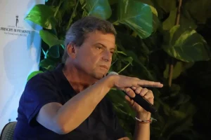 MILANO (ITALPRESS) – “La priorità sulla manovra oggi è la sanità. Ci sono 2 milioni di prestazioni...