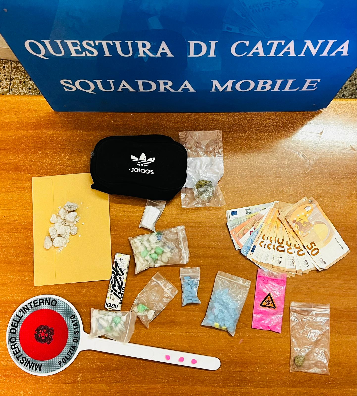 Due arresti a Catania per detenzione e spaccio di droga