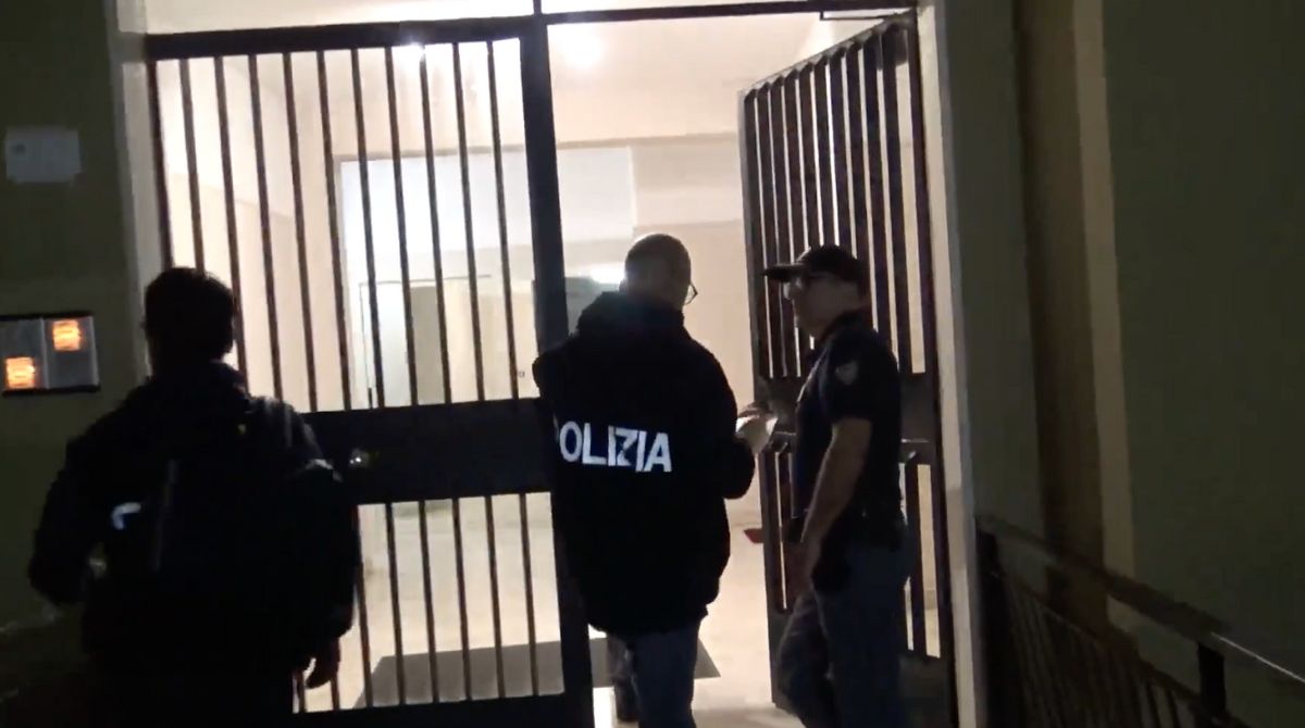Truffa con i fondi Covid a favore dei clan, arresti e sequestri a Catania