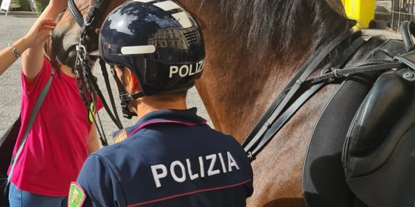 Controlli della polizia contro bulli e baby gang a Catania