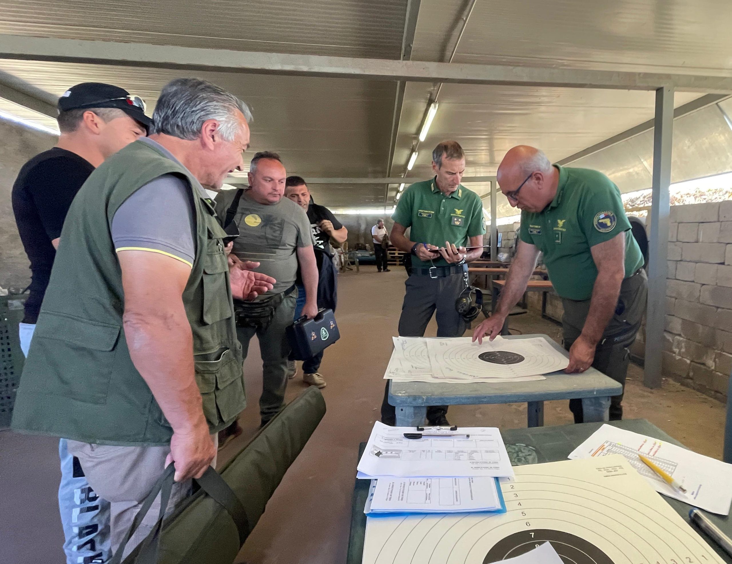 Cinghiali, 570 cacciatori abilitati dalla Regione come coadiutori al contenimento