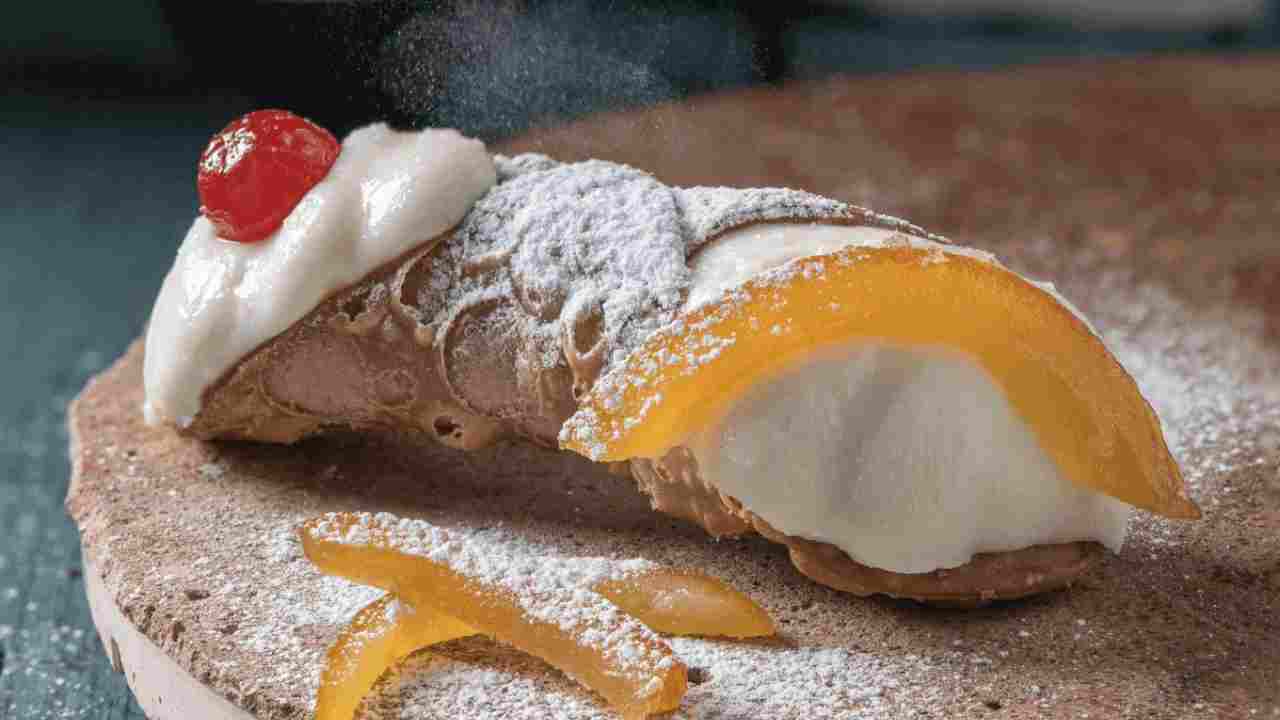 Il miglior cannolo di tutta la Sicilia? Lo mangi solo in questa città della provincia di Agrigento: la classifica parla chiaro