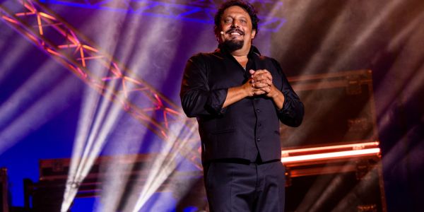 C’è Catania tra le nuove date di “Ma… Diamoci del Tu” di Enrico Brignano