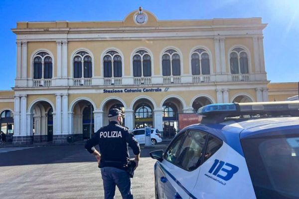 Catania, assalto ai tifosi del Pescara, la polizia arresta due dei responsabili