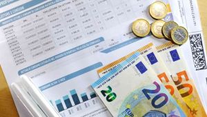 Bollette luce e gas - sicilianews24.it