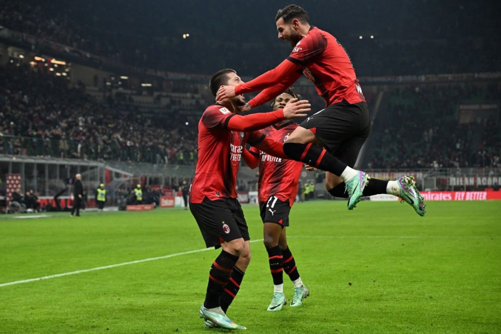 Milan ai quarti di Coppa Italia, battuto 4-1 il Cagliari