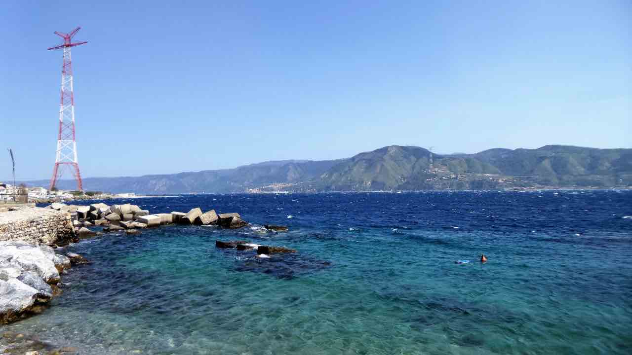 Lago di Capo Peloro, nasconde un mistero ancora irrisolto: se lo chiedono tutti da secoli