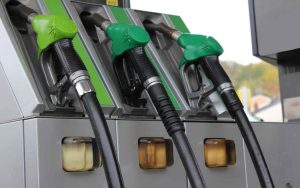 Caro Carburanti, in Sicilia tra i prezzi più alti, oltre 13 € in più per un pieno