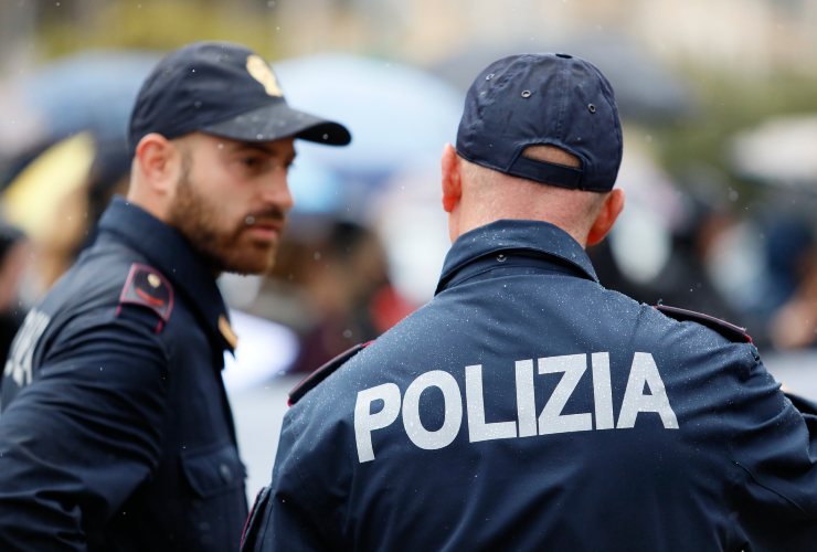Guardia giurata arrestata a Palermo per cessione di armi con matricola abbrasa