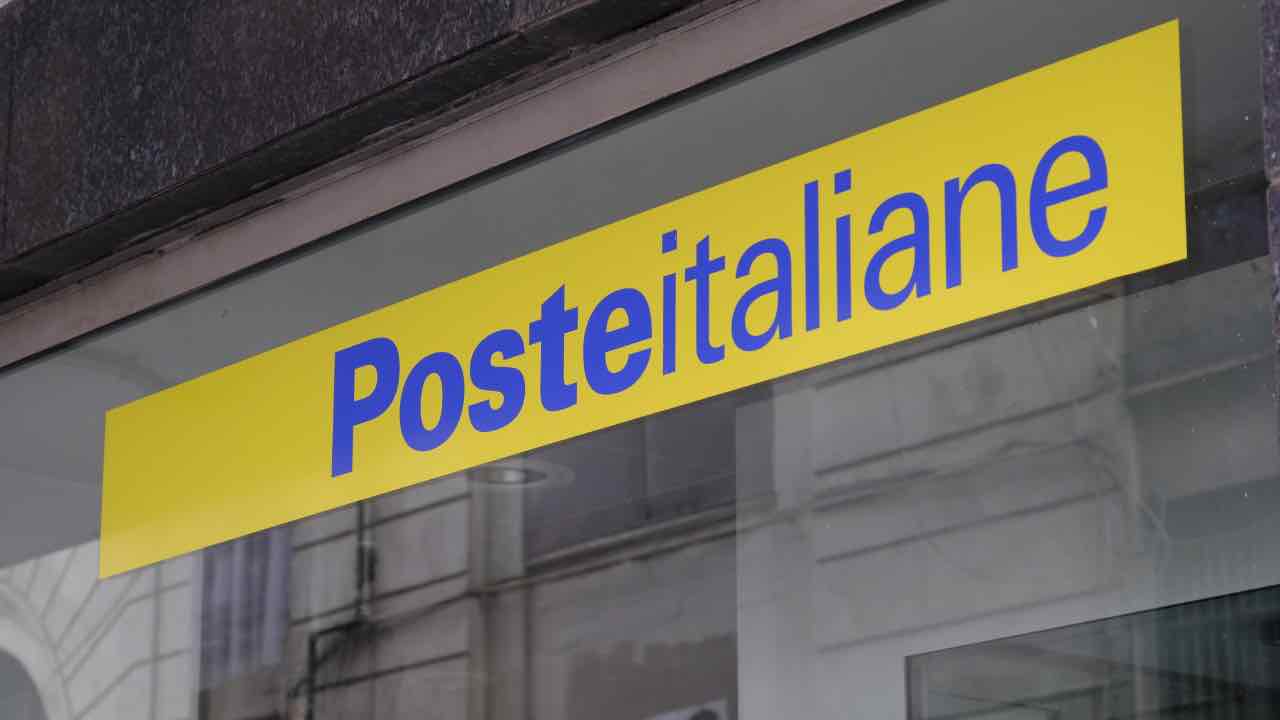 Poste Italiane, altro che Canone Rai: la tassa obbligatoria è da 115€ | La devi pagare per forza