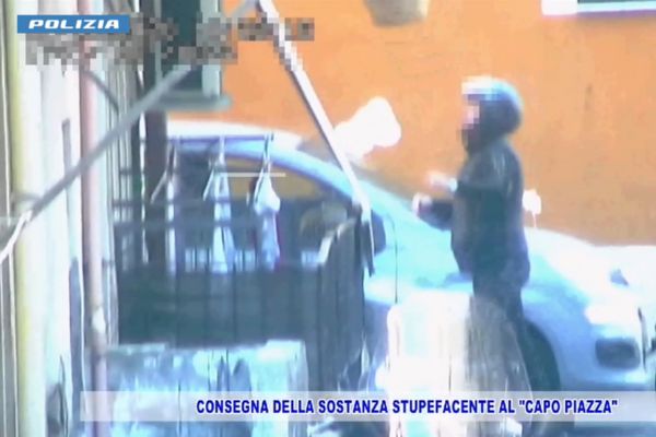 Blitz antimafia a Catania, smantellata piazza di spaccio: 41 arresti