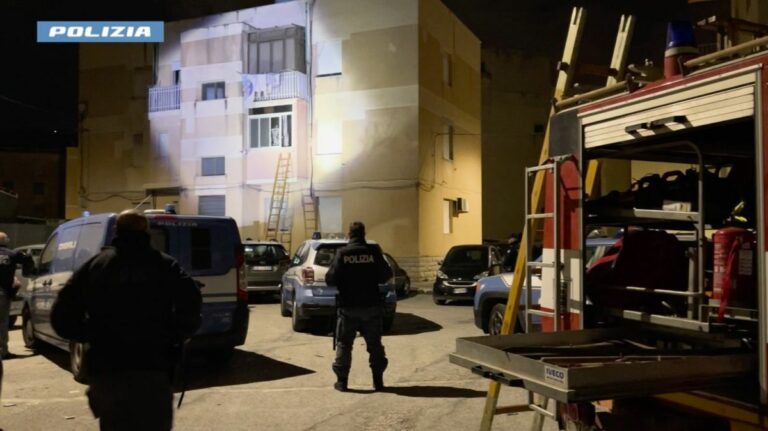 Sgominata piazza di spaccio a Trapani, dieci arrestati