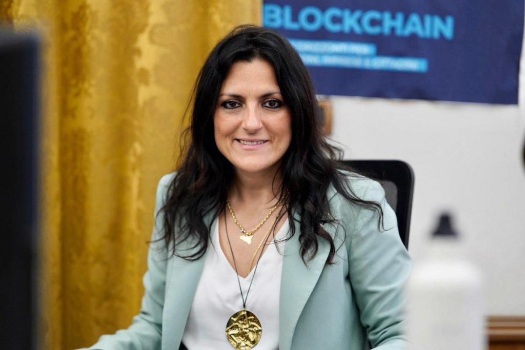 Crisi agricola, Marano (M5s): “Attuare subito mia norma su blockchain”