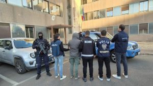 MILANO (ITALPRESS) – Sgominata organizzazione criminale turca. Su ordine del Gip del Tribunale di...
