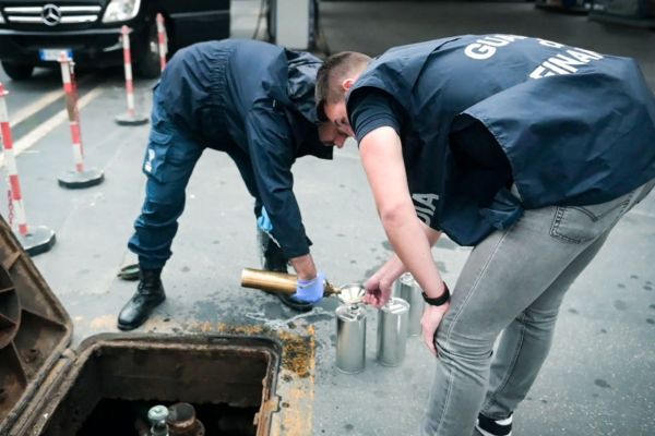 Sequestarati oltre 5.000 litri di gasolio in provincia di Catania