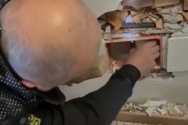 Blitz contro il traffico di droga tra Sicilia e Calabria