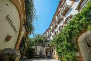 C’è un simpatico aneddoto a segnare la nascita della collaborazione fra Massimo Valsecchi e la...