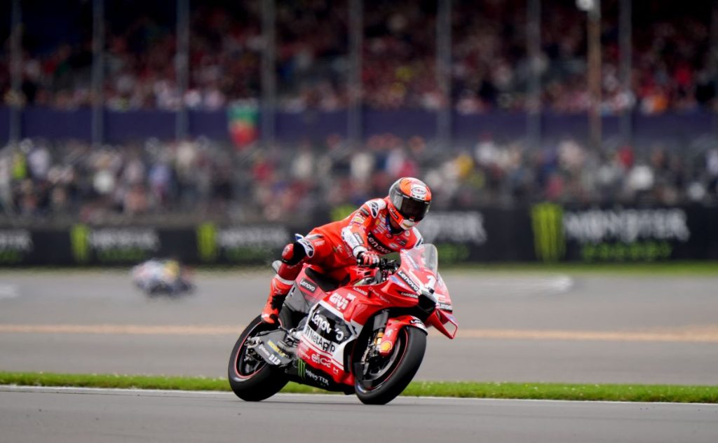 Bagnaia vince Sprint in Austria e affianca Martin in vetta