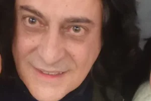 L’attore palermitano Maurizio Bologna, è stato colpito oggi da un infarto mentre lavorava in...
