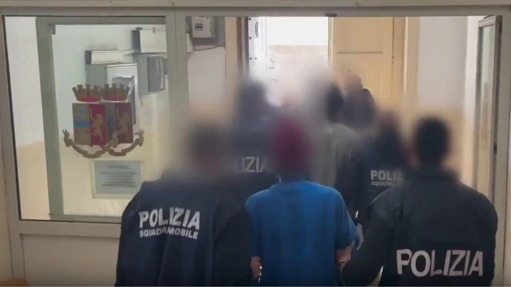 Quattro sudanesi fermati per favoreggiamento dell’immigrazione clandestina