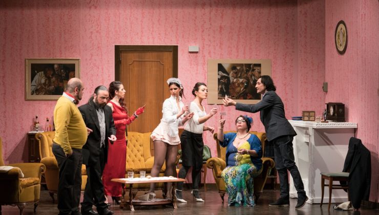 Quando la commedia abbatte gli stereotipi di genere, “Chiave per due” in scena al Teatro Sipario Blu di Catania