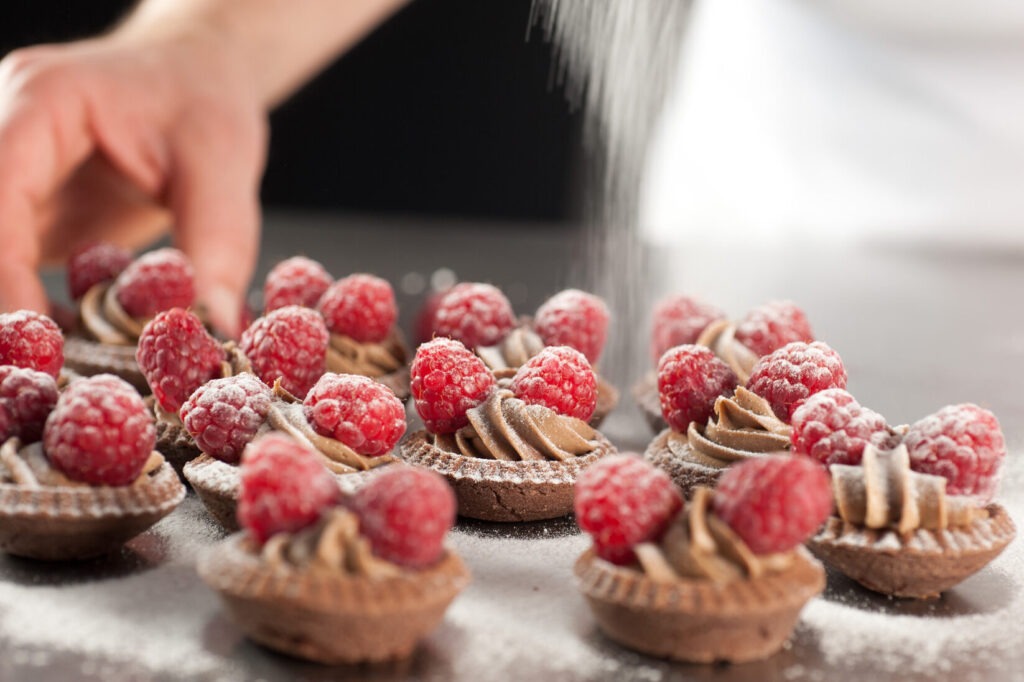 Focolaio di Salmonella: richiamo di dolci negli USA e in Canada