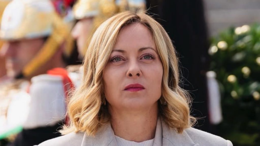 Meloni: “L’Italia non è più fanalino di coda”