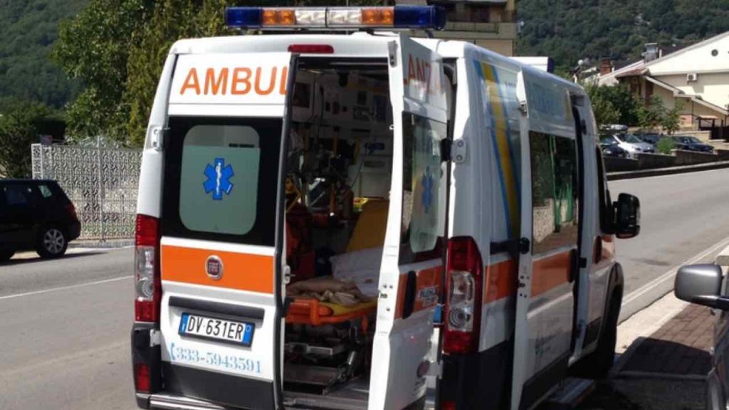Infermiere si fa male in ambulanza: il Tribunale di Gela riconosce l’infortunio dopo 7 anni