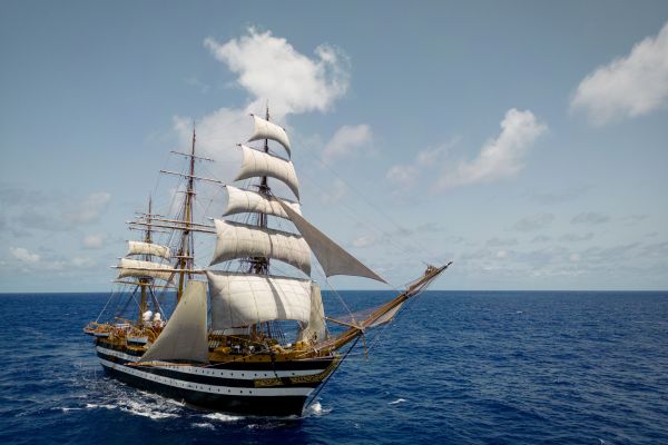 La nave Amerigo Vespucci a Palermo dall’8 all’11 maggio, come visitarla
