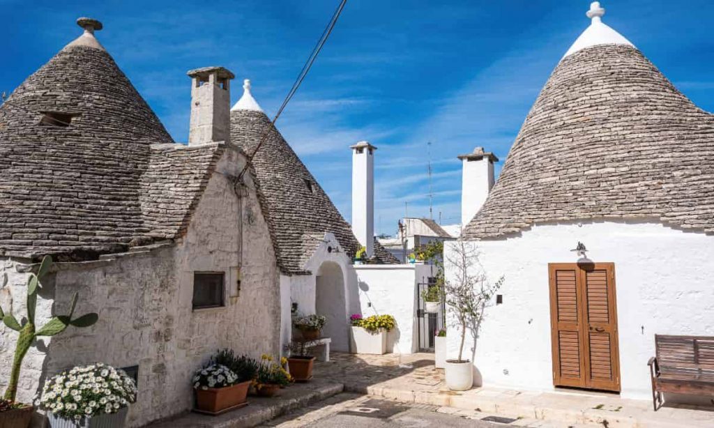 Addio Sicilia, la Puglia le ha dato un calcio e l’ha fatta fuori: cittadini non potete fare altro che rassegnarvi