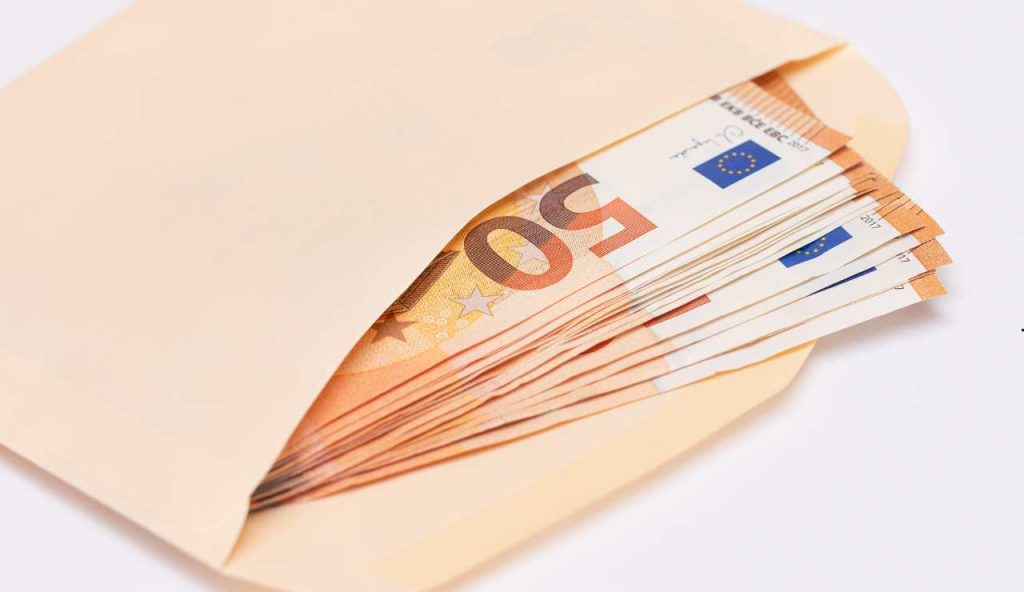 Sicilia, “Diamo 126 milioni di euro a chi vuole lavorare meglio”: li chiedete e la regione ve li dà senza troppe storie