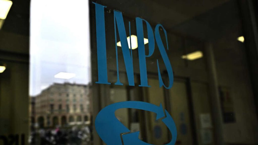 INPS, 2500 euro sul tuo conto di chi vuole cambiare lavoro | Sito già intasato dalle troppe richieste