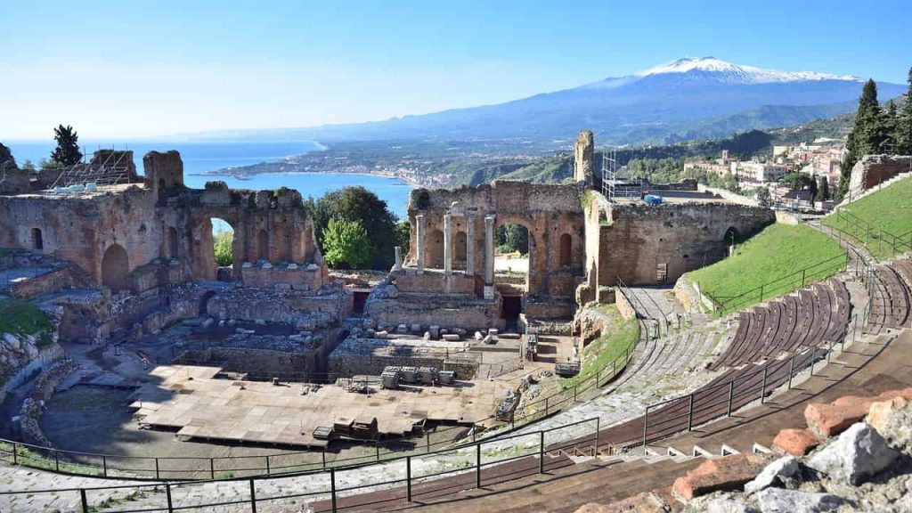 Ufficiale Sicilia, “Taormina nuovo capoluogo”: Palermo è solo un vago ricordo ormai