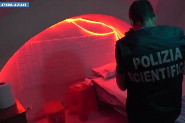 Casa di prostituzione nel centro di Catania: scatta il sequestro, arrestata una cittadina cinese