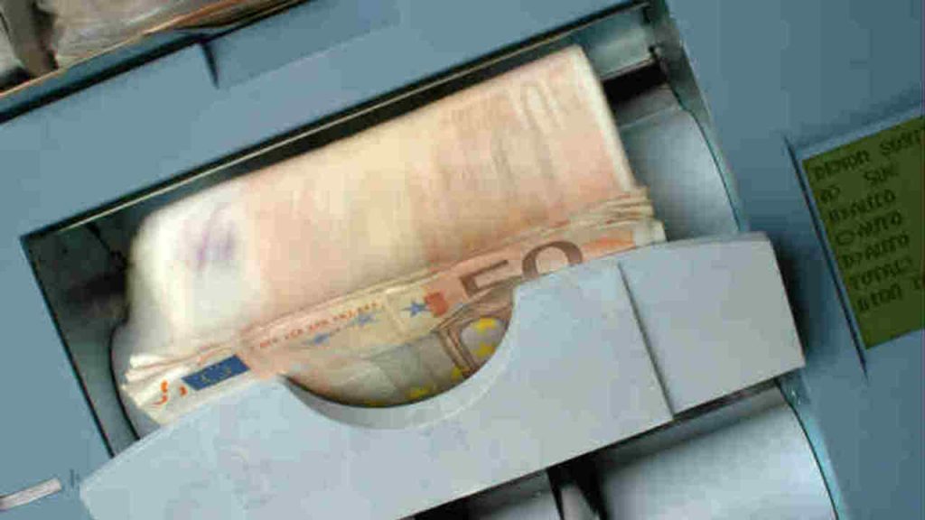 TARI abolita, se vivete in questo comune siciliano non siete tenuti a pagarla: la comunicazione ufficiale del sindaco arrivata questa mattina